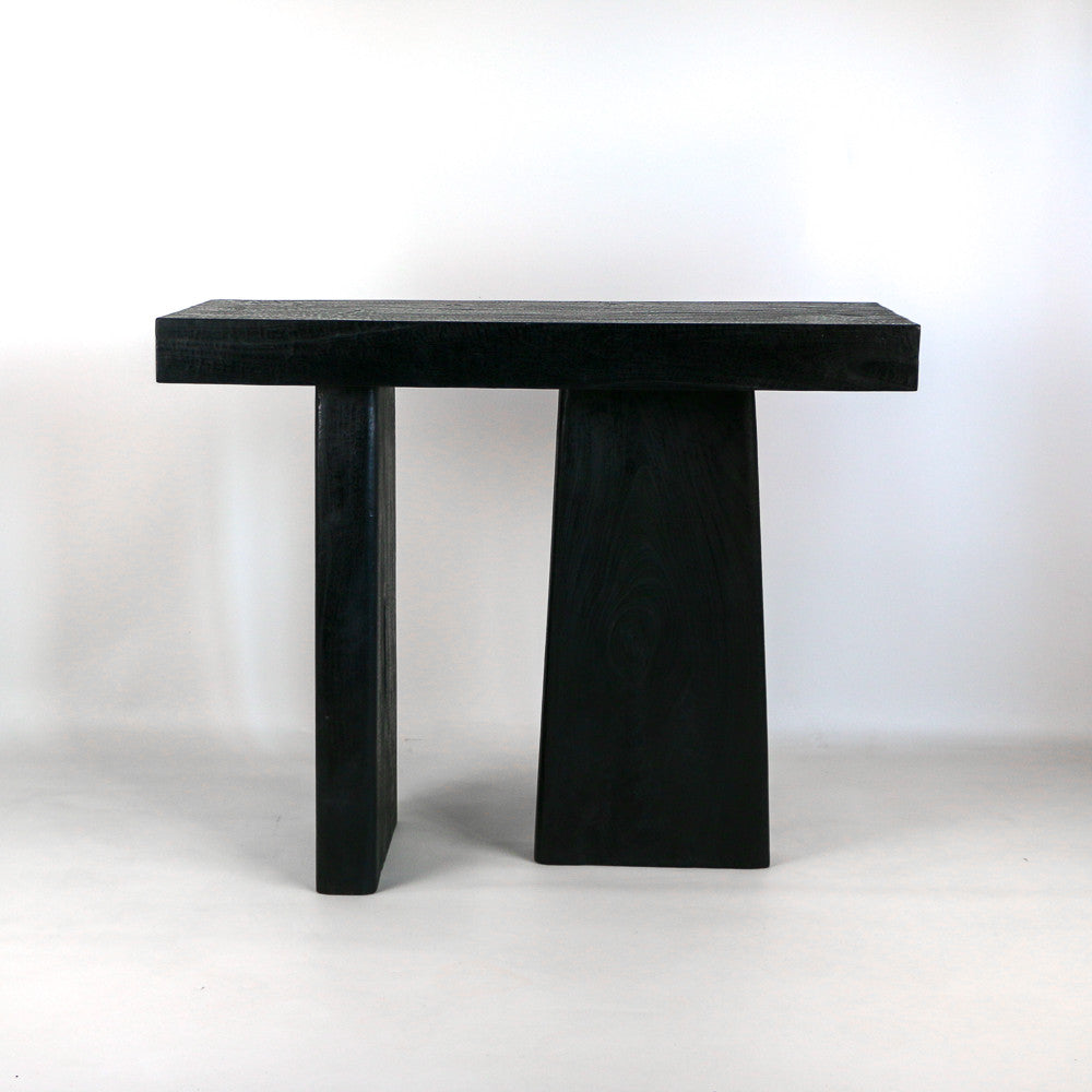 Console Wira