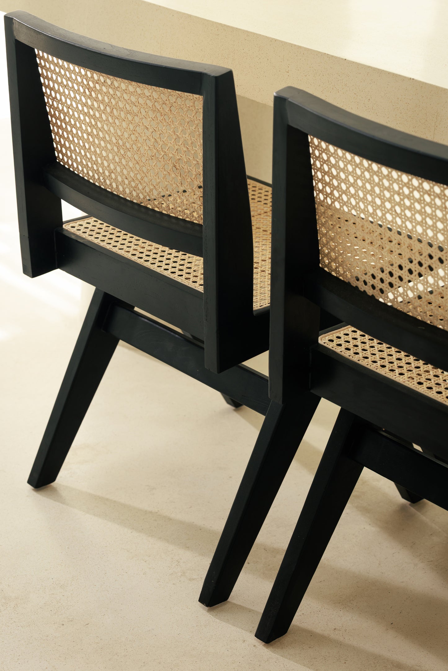 Chaise Dwi Tanpa noir