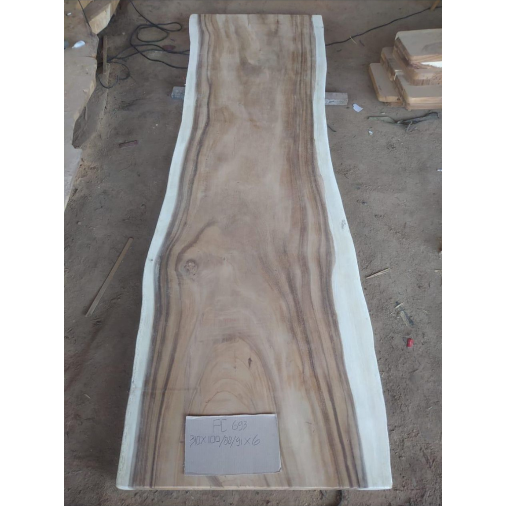 300 x 88-100 cm - Bois de Suar