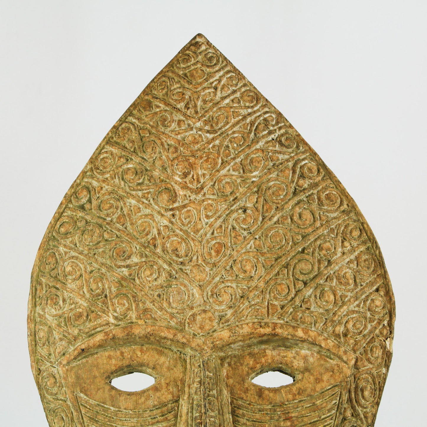 Masque du Timor pointu