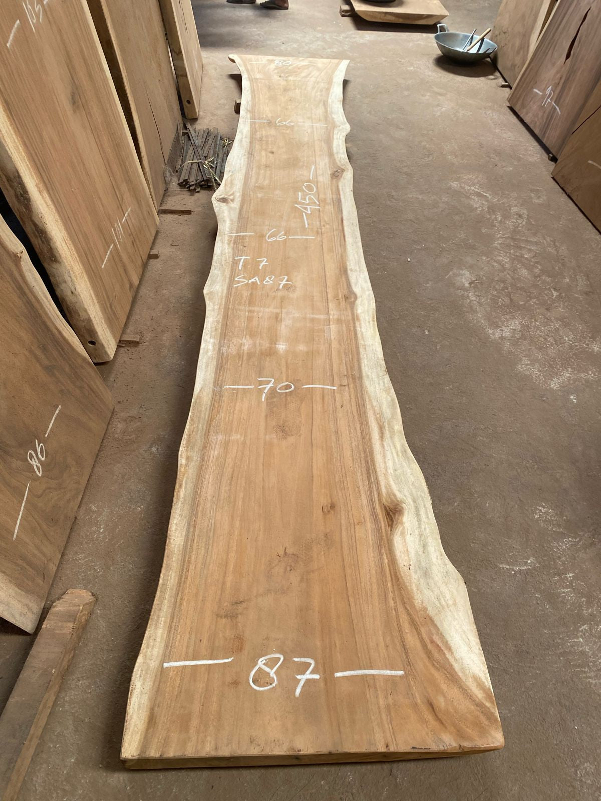 450 x 66-87 cm