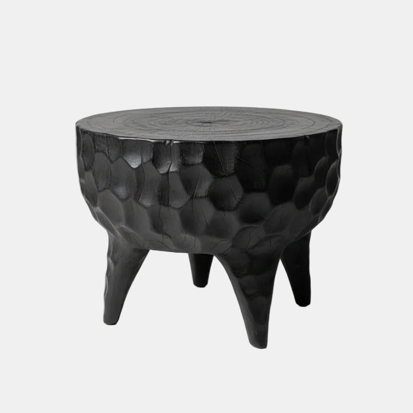 Table d'appoint artisanale en suar martelé - noir brillant (60 x 45 cm)
