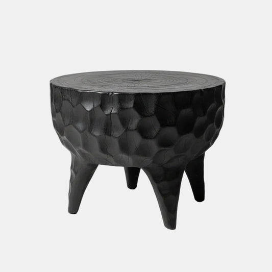 Table d'appoint artisanale en suar martelé - noir brillant (60 x 45 cm)