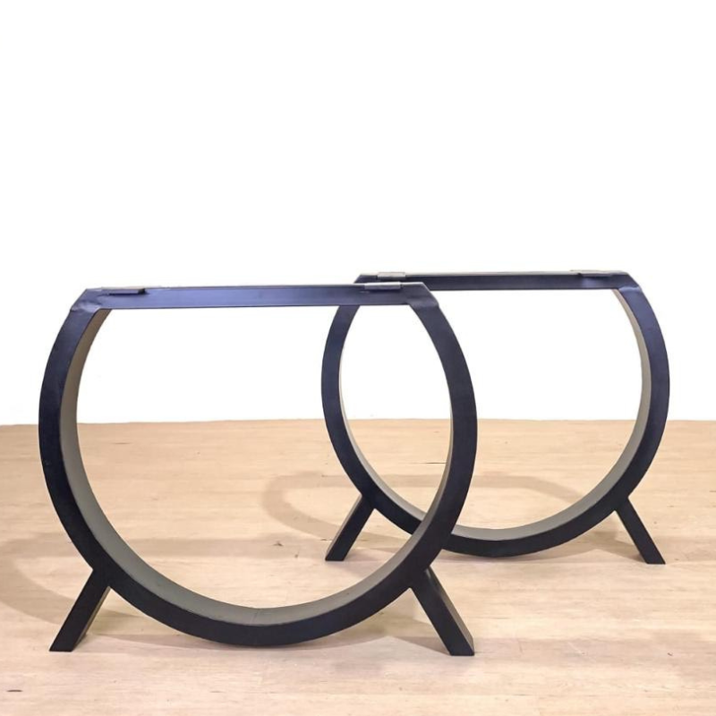 300 x 106 cm