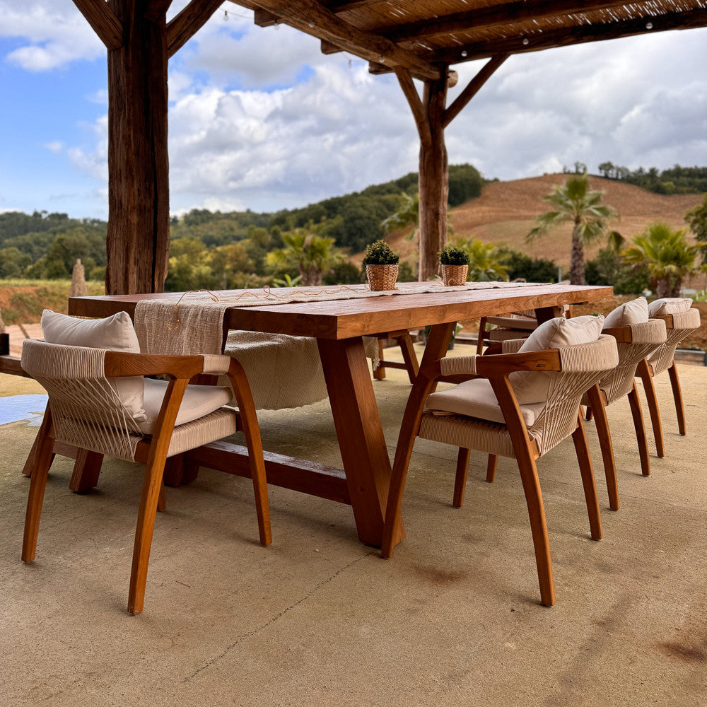 Table exterieure en teck recyclé