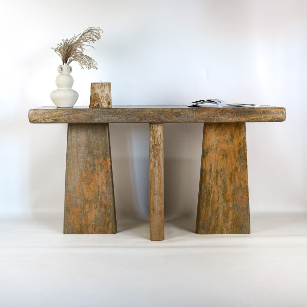 Console Wira