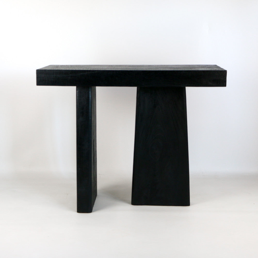 Console Wira