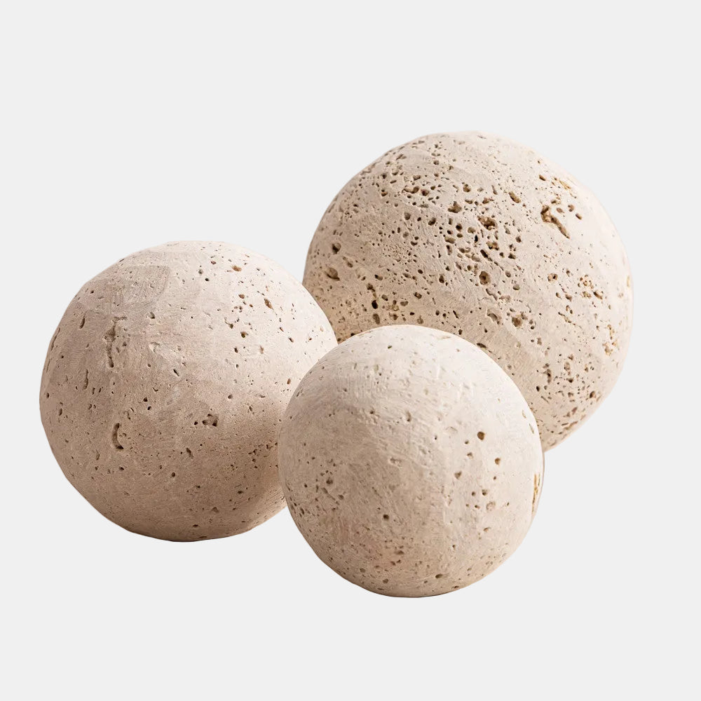Boules en travertin