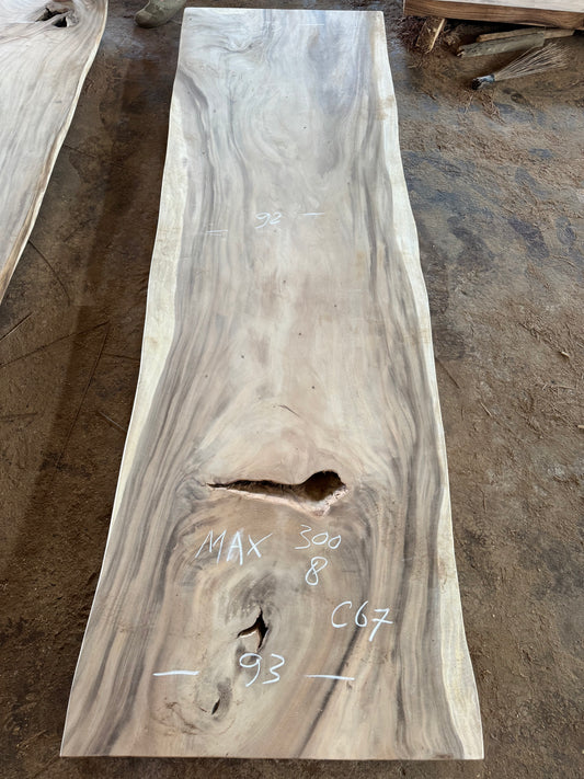 300 x 92 - 95 cm C67