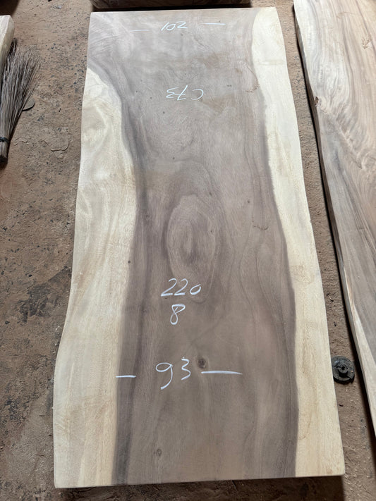 220 x 93 - 102 cm C73