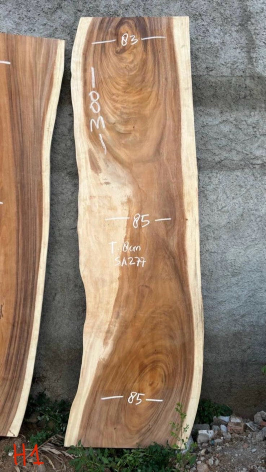 300 x 83 - 85 cm H1