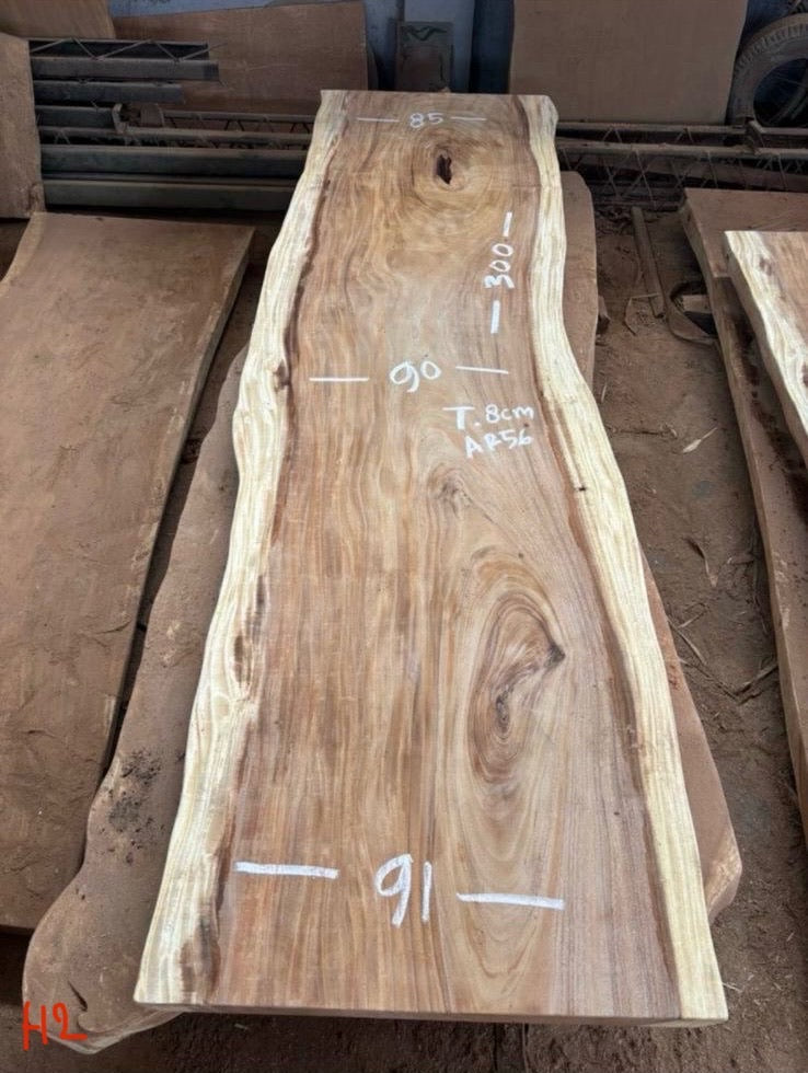 300 x 85 - 91 cm H2