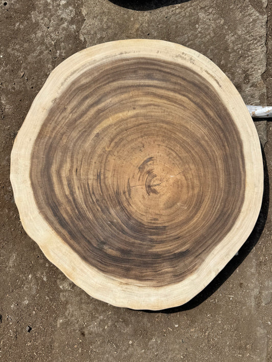 Table basse cookie en bois de suar massif 79×72×6 cm K768