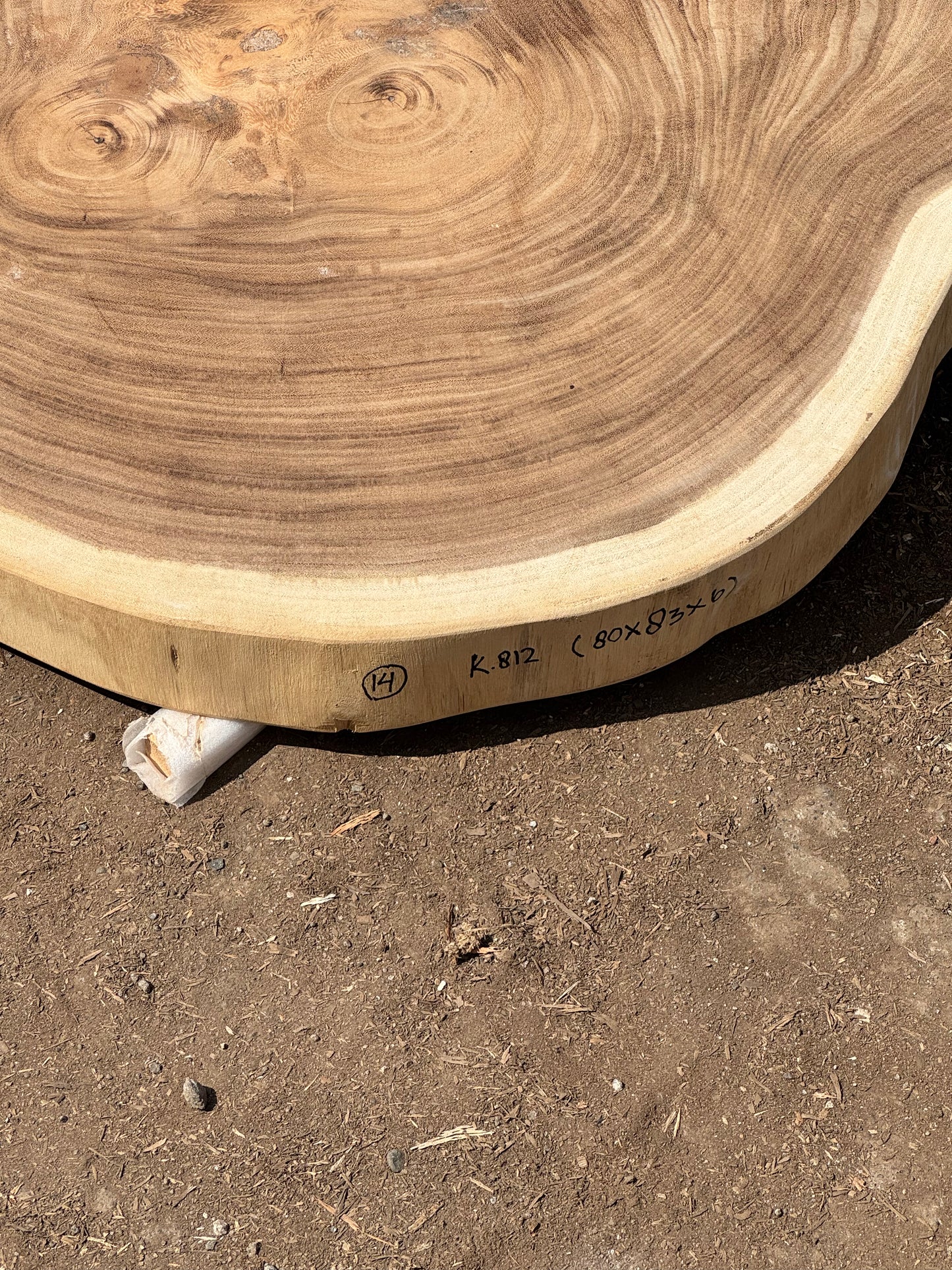 Table basse cookie en bois de suar massif 80 × 83 × 6 cm K812